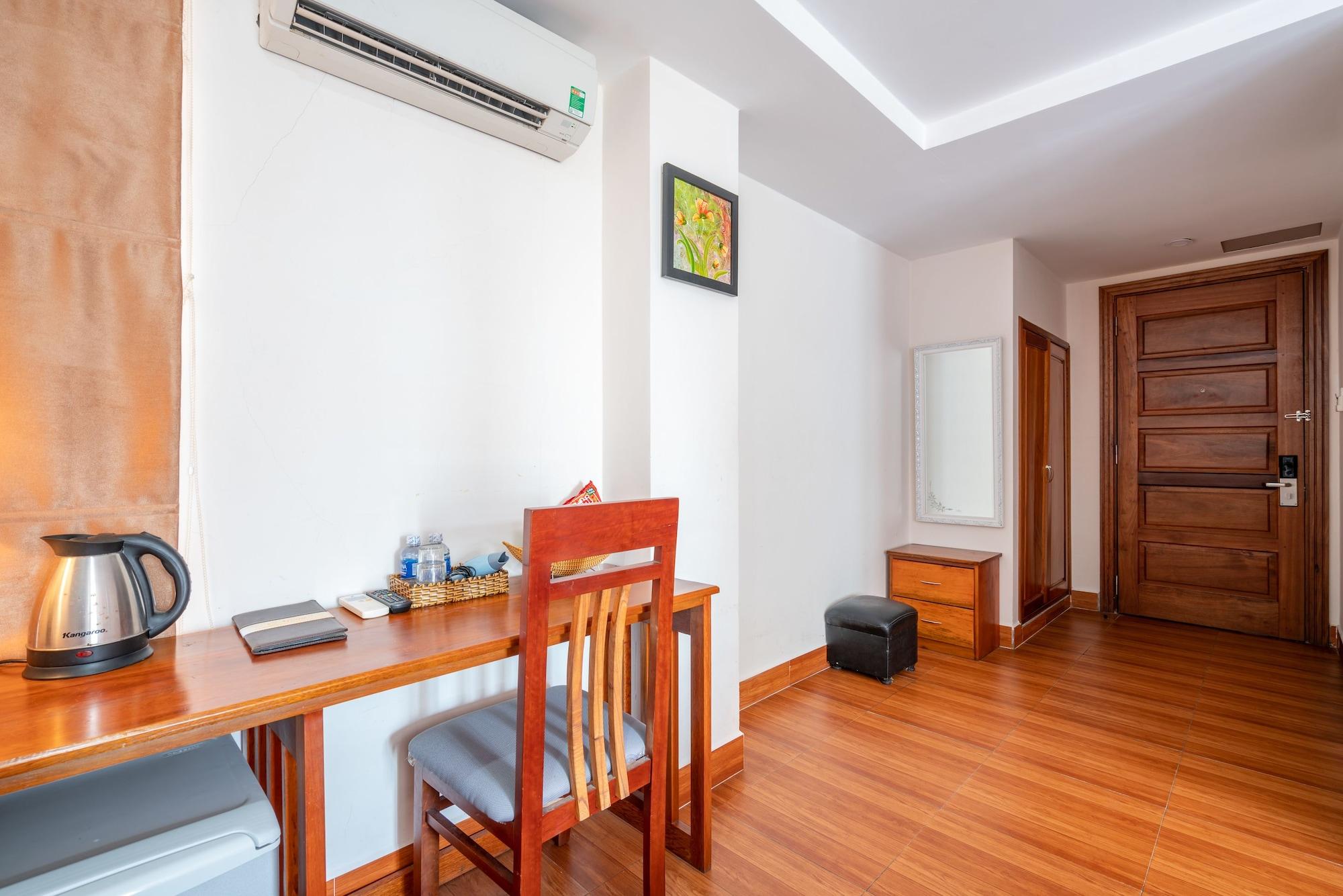 Oyo 236 Hoa Mai Boutique Hotel Da Nang Exterior foto