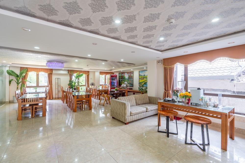 Oyo 236 Hoa Mai Boutique Hotel Da Nang Exterior foto