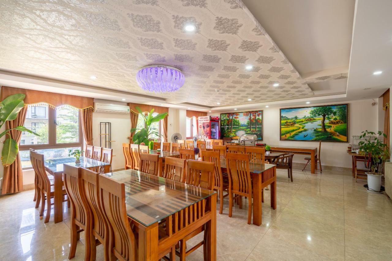 Oyo 236 Hoa Mai Boutique Hotel Da Nang Exterior foto